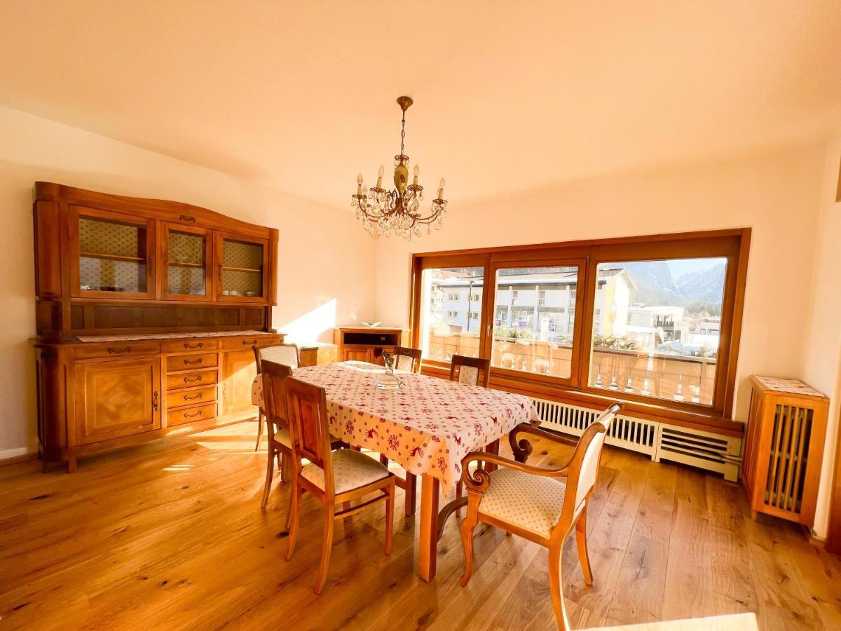 Guesthouse Rosengarten 多比亚科 外观 照片