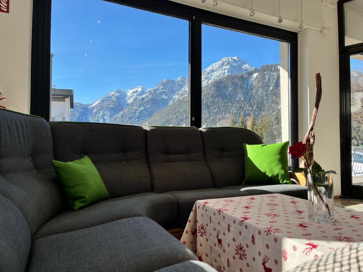 Guesthouse Rosengarten 多比亚科 外观 照片