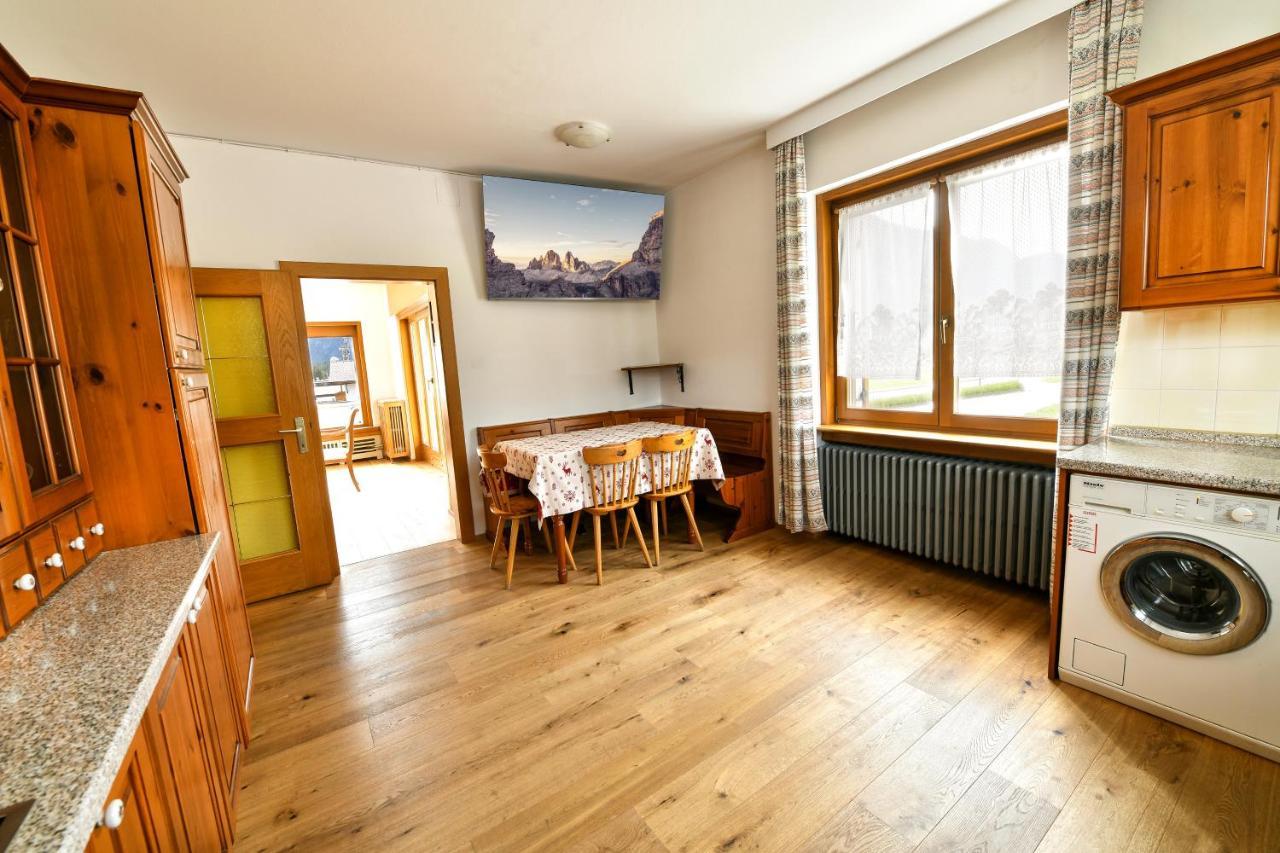 Guesthouse Rosengarten 多比亚科 外观 照片