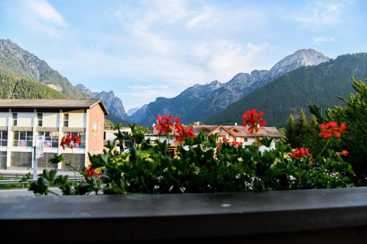 Guesthouse Rosengarten 多比亚科 外观 照片