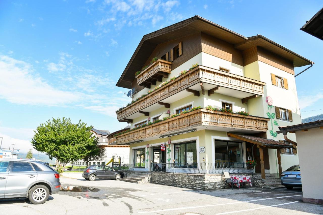 Guesthouse Rosengarten 多比亚科 外观 照片